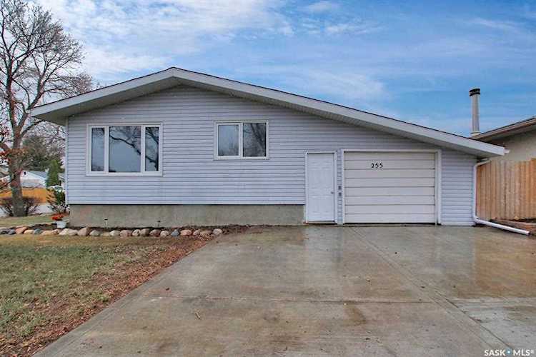 255 Read Ave Regina, SK S4T 7H2