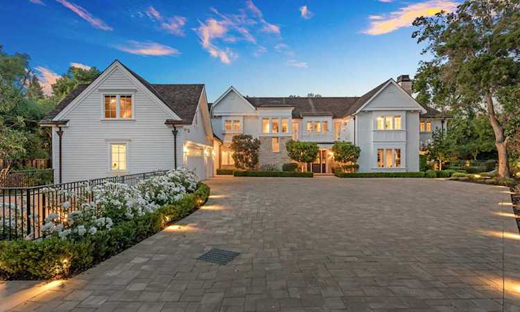 59 Barry Ln Atherton, CA 94027