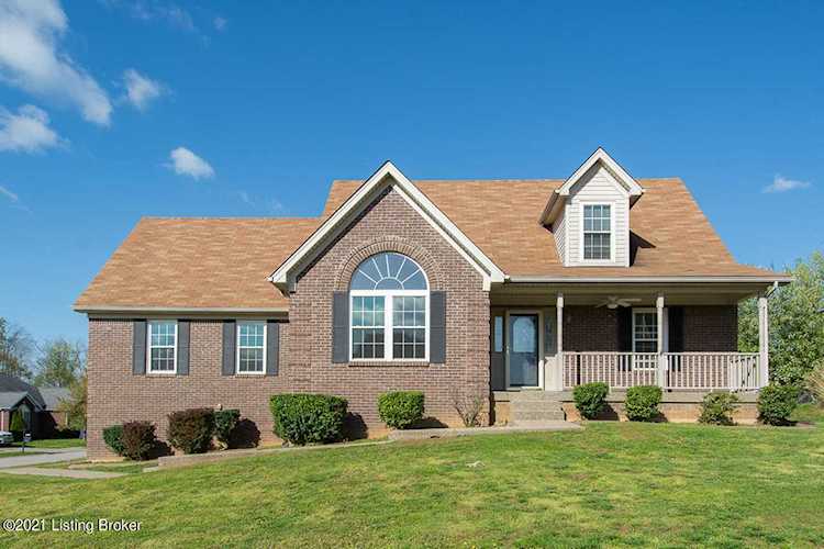 8522 William Cummins Ct Louisville, KY 40228 MLS 1583799