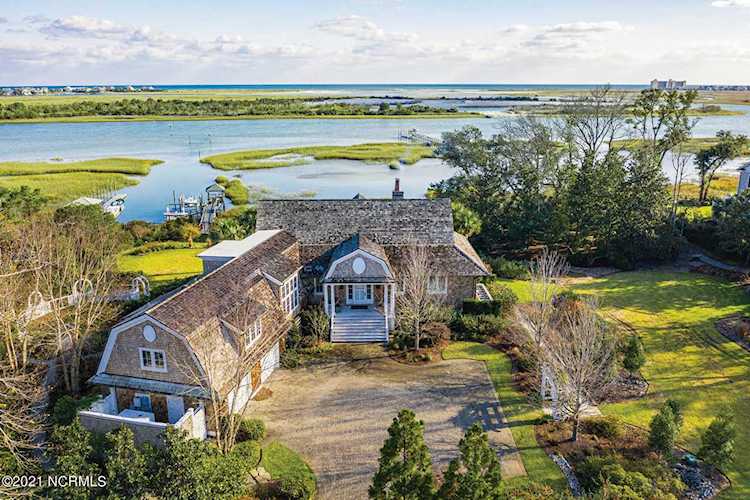 2307 Middle Sound Loop Road Wilmington, NC 28411