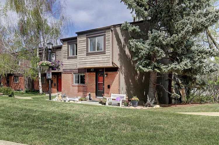 9803 24 St SW #601 Calgary, AB T2V 1S5