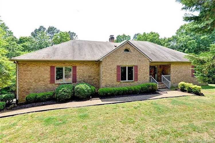 106 Londonderry Ln Williamsburg, VA 23188