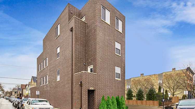 1825 S Carpenter St #1 Chicago, IL 60608
