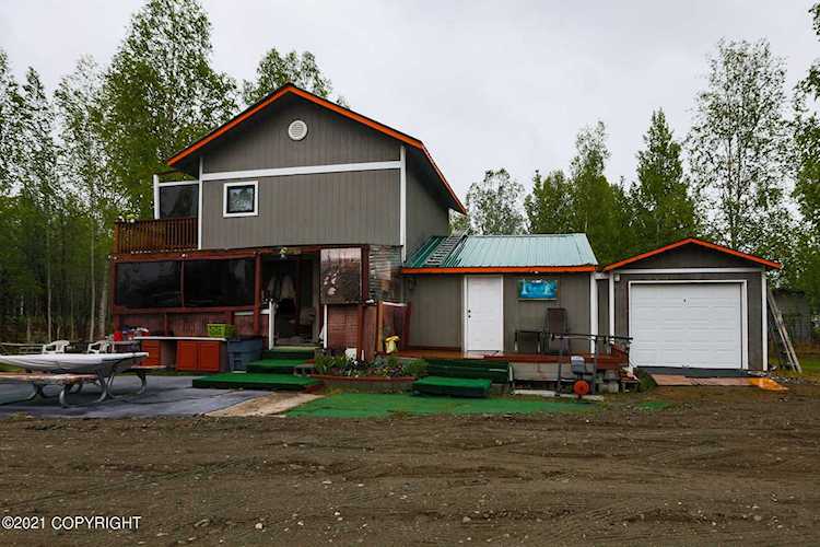 13600 W Maplewood Drive Big Lake, AK 99654