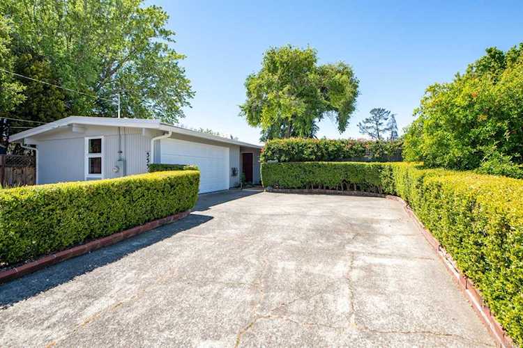 355 Las Colindas Road San Rafael, CA 94903