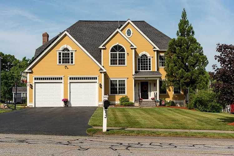 217 Magill Dr Grafton, MA 01519