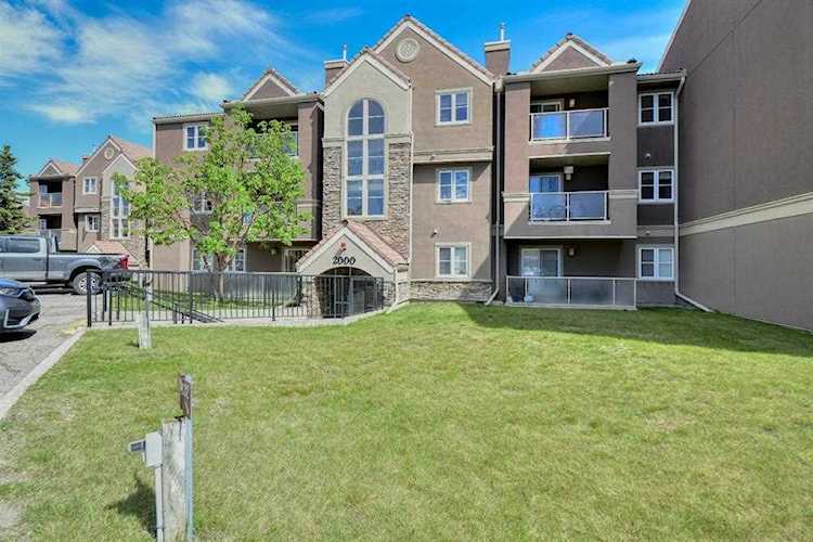 2032 Edenwold Heights NW #. Calgary, AB T3A 3Y2