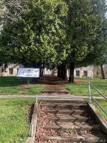 21 Stanton Corner Road Swan Lake, NY 12783