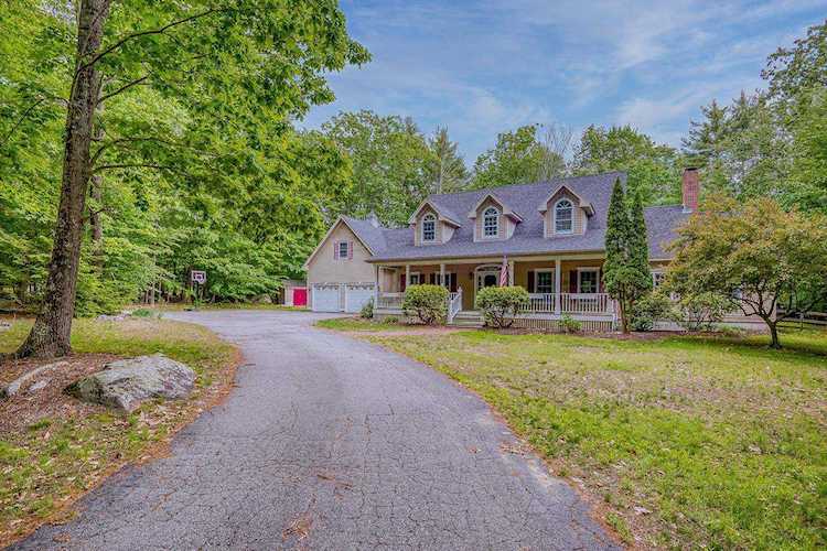 326 Forest Rd Wolfeboro, NH 03894