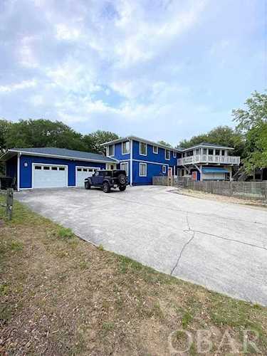 38 W Ninth Avenue Southern Shores, NC 27949