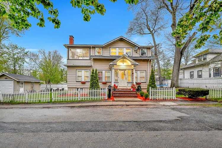 337 Green .Street. Brockton, MA 02301
