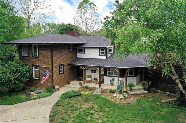 14506 E 150 Hwy Greenwood, MO 64034