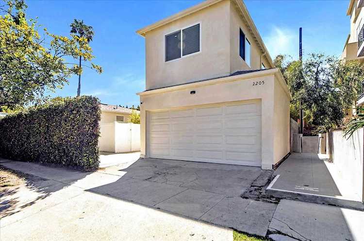 2205 Camden Avenue Los Angeles, CA 90064