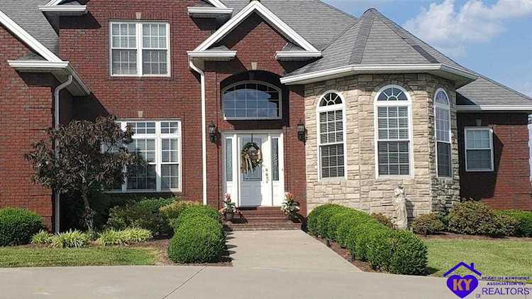 104 Nine Iron Court Campbellsville, KY 42718