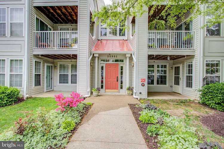 25901 Ridge Manor Dr Damascus, MD 20872