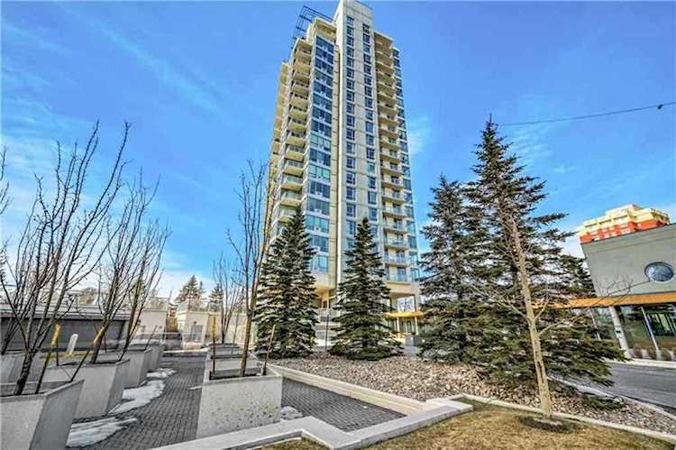 55 Spruce Place SW #907 Calgary, AB T3C 3X5