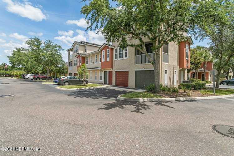 10075 Gate Pkwy Jacksonville, FL 32246