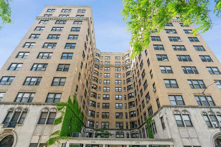 1765 E 55th St #F6 Chicago, IL 60615