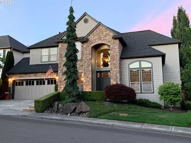 2864 40th St Washougal, WA 98671