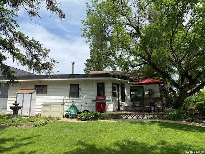 518 Osborne Ln Regina Beach, SK S0G 4C0