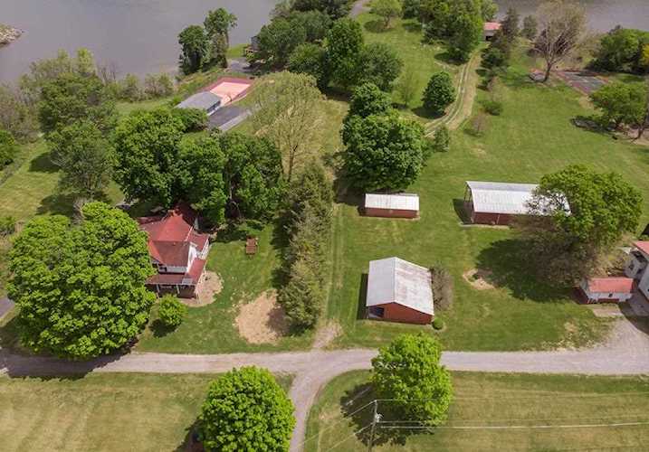 21332 Lake Rd Abingdon, VA 24211