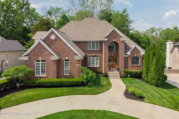 15121 Meadow Farms Ct Louisville, KY 40245
