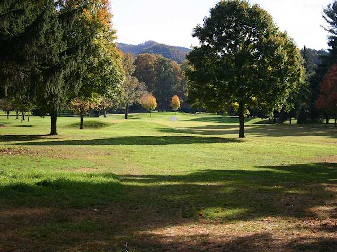 337 Oak Ridge Road White Sulphur Springs, WV 24986