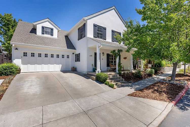 110 Cottage Cove Lane Napa, CA 94559