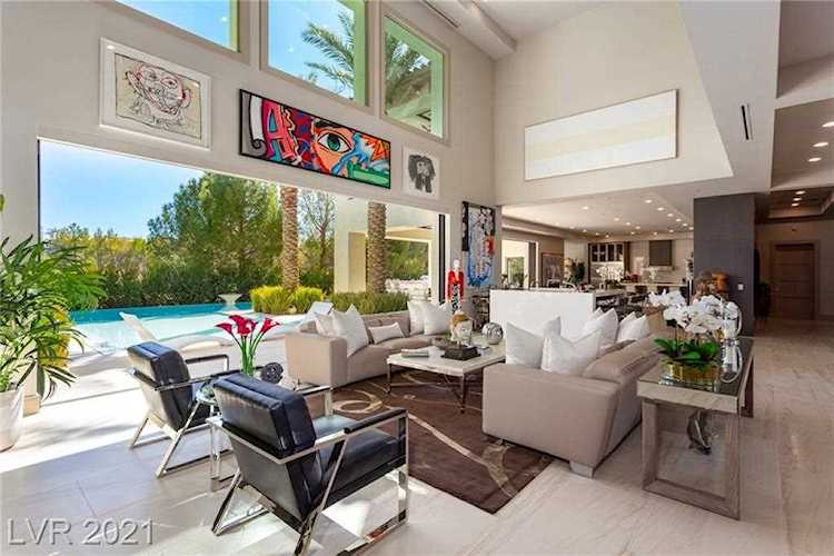 47 Quintessa Circle Las Vegas, NV 89141