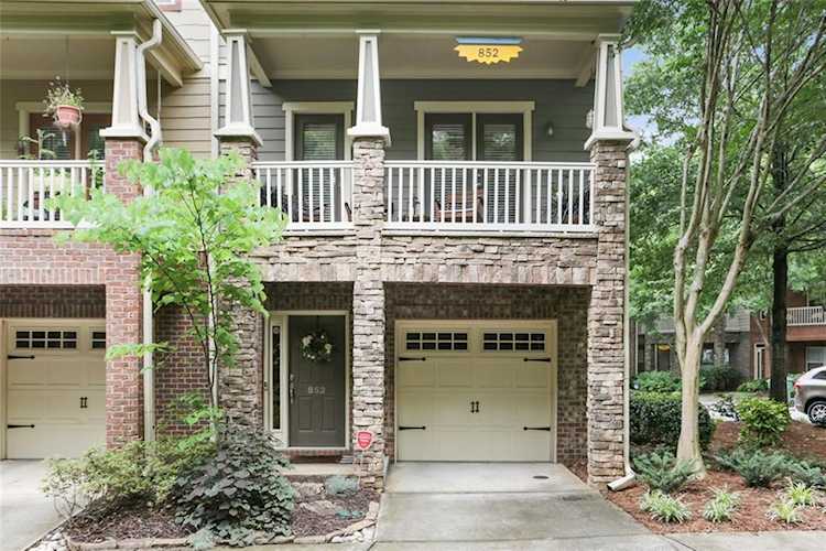 852 Stratum Way SE Atlanta, GA 30312