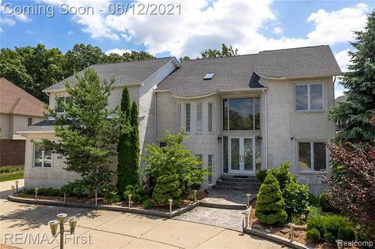 6337 Golden Ln West Bloomfield Twp, MI 48322