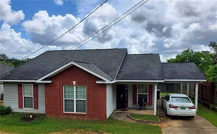 222 23rd Ct Phenix City, AL 36869