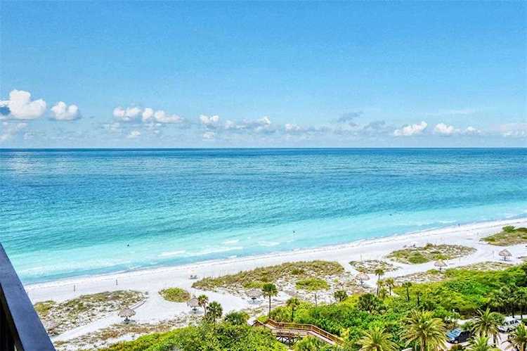 1211 Gulf of Mexico Dr #905 Longboat Key, FL 34228