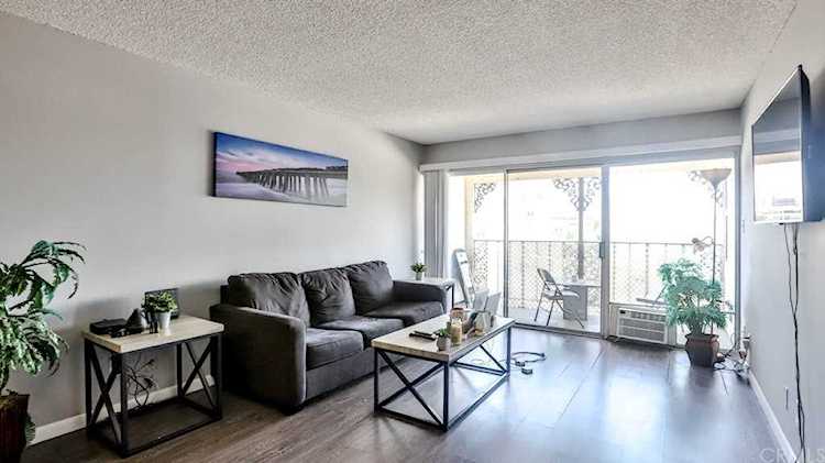 615 E Broadway #502 Long Beach, CA 90802
