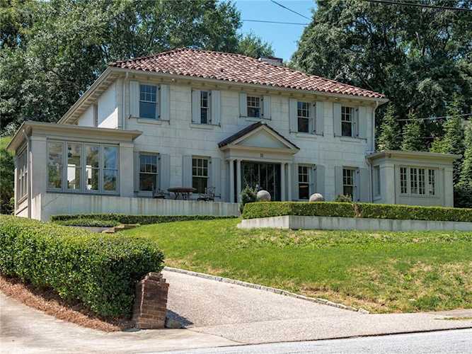 11 Palisades Rd NE Atlanta, GA 30309