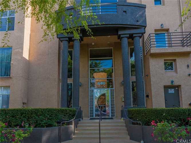 640 W 4th St #311 Long Beach, CA 90802
