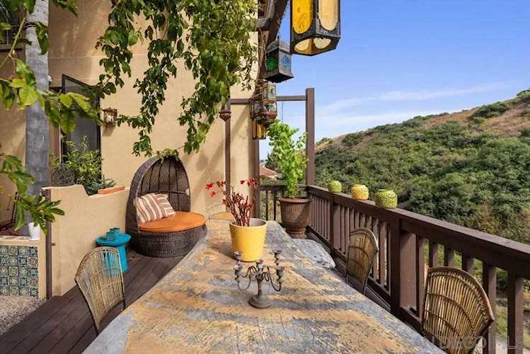 2775 Ridgegate Row La Jolla, CA 92037