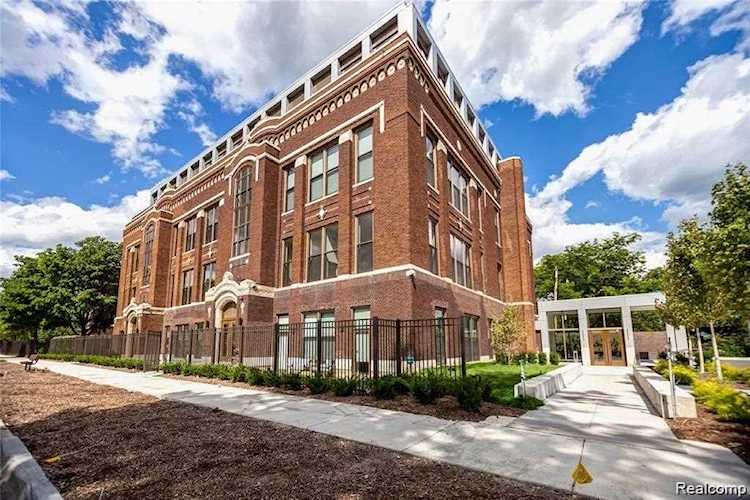 1454 Townsend St #301 Detroit, MI 48214