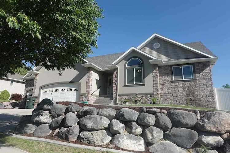 2505 Michelle Pocatello, ID 83201