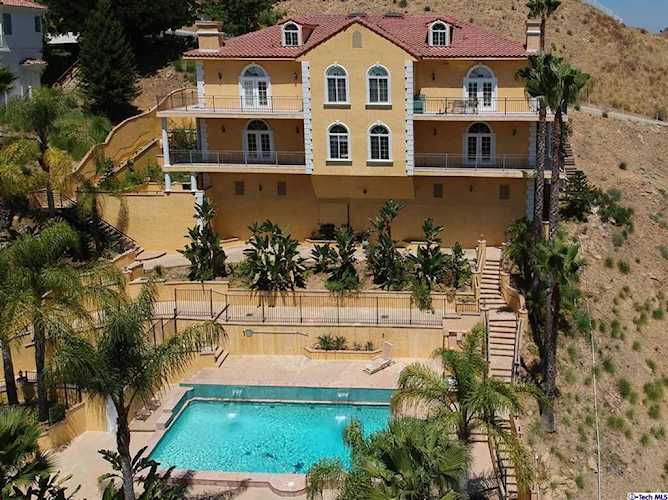 22 Stagecoach Rd Bell Canyon, CA 91307