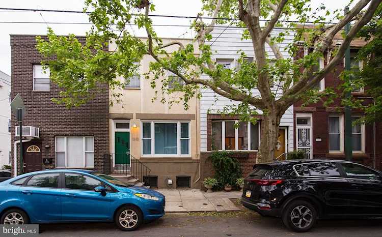 1310 Tasker St Philadelphia, PA 19148