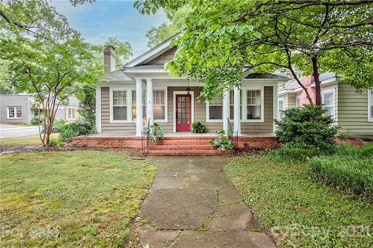 1955 8th St Charlotte, NC 28204