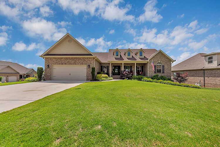 149 Shenandoah Dr Lenoir City, TN 37771