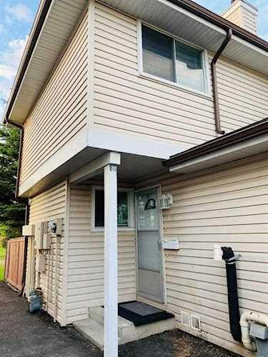1155 Falconridge Dr NE #86 Calgary, AB T3J 1E1