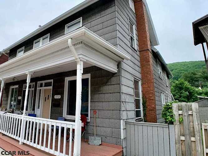 1352-1354 Pennsylvania Avenue Tyrone, PA 16686 | multi-family listing | KBB Photo 1