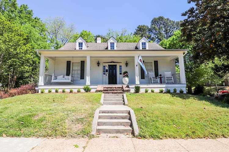 607 South 8th Street Oxford, MS 38655