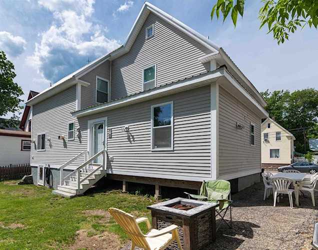 62 Webster St Laconia, NH 03246