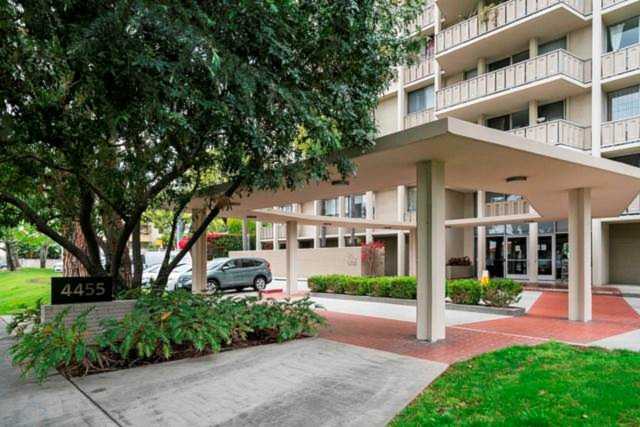 4455 Los Feliz Blvd #204 Los Angeles, CA 90027