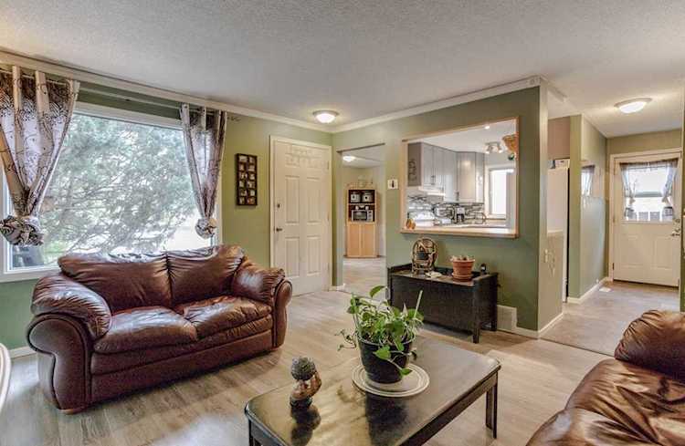 54 Stirling Road Edmonton, AB T5X 4C3