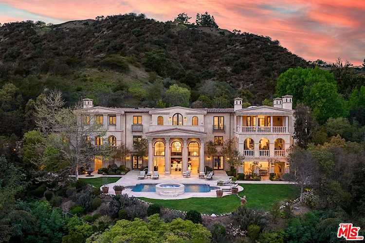 11025 Anzio Rd Los Angeles, CA 90077